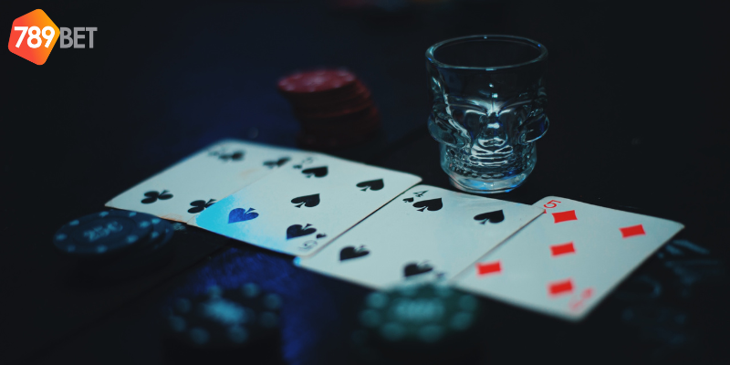 Poker Omaha - Trải Nghiệm Chơi Tại 789bet Ngay Hôm Nay 4 Xây dựng bài mạnh và phân tích đối thủ